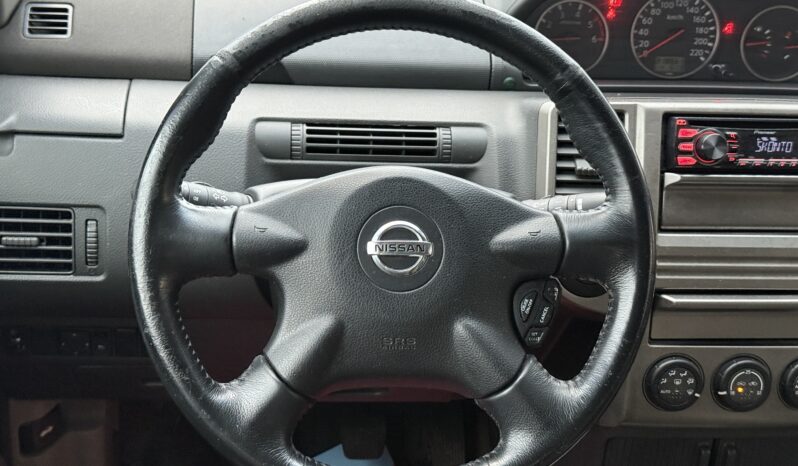 
								NISSAN XTRAIL pilns									
