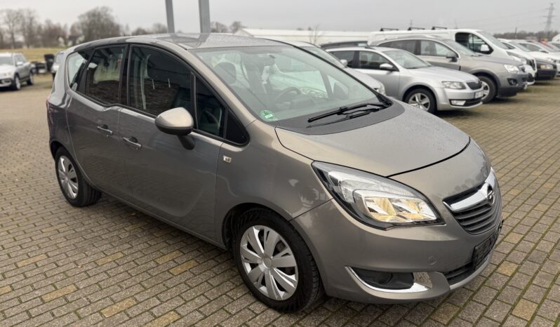 
								OPEL MERIVA pilns									