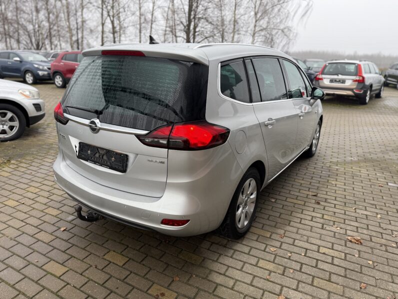 
								OPEL ZAFIRA pilns									