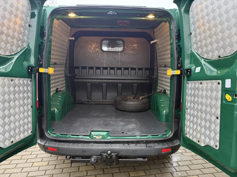 
								FORD TRANSIT pilns									
