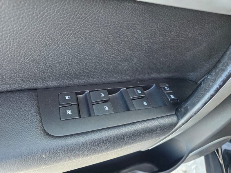 
								CHEVROLET CAPTIVA pilns									