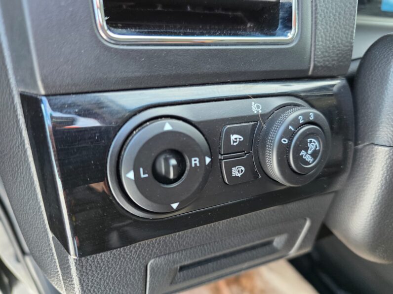
								CHEVROLET CAPTIVA pilns									