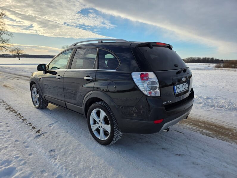 
								CHEVROLET CAPTIVA pilns									