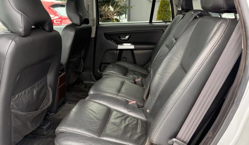 
								VOLVO XC90 pilns									