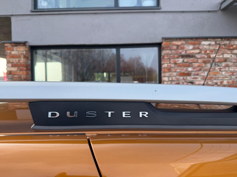 
								DACIA DUSTER pilns									