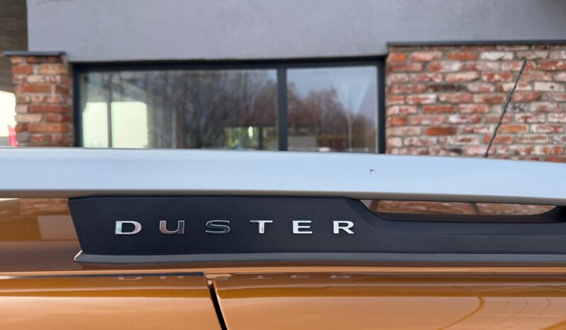 
								DACIA DUSTER pilns									