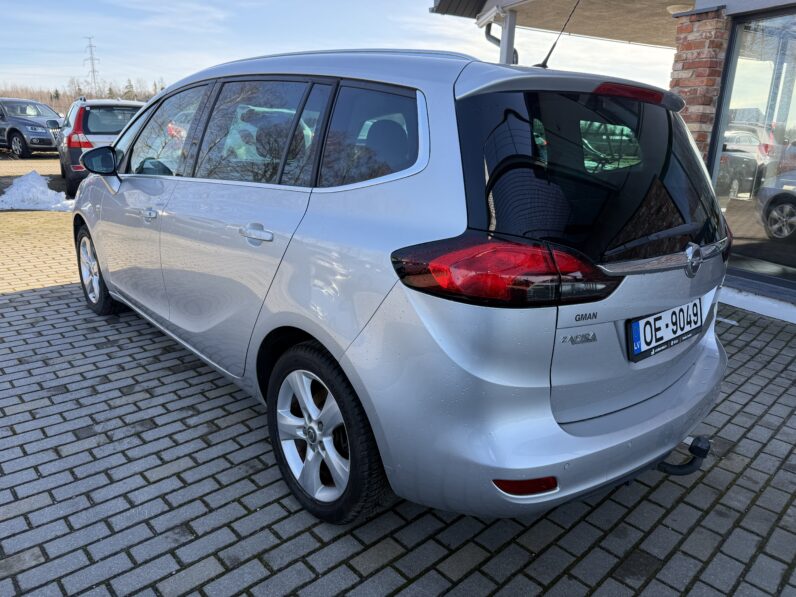 
								OPEL ZAFIRA TOURER pilns									