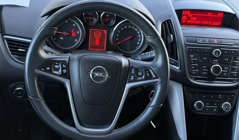 
								OPEL ZAFIRA TOURER pilns									