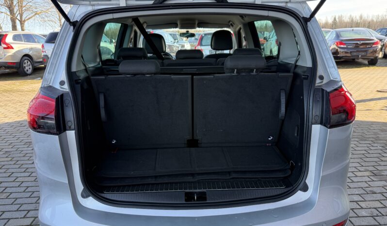 
								OPEL ZAFIRA TOURER pilns									