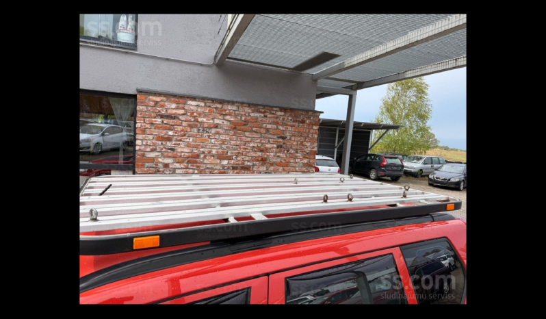 
								NISSAN X-TRAIL pilns									
