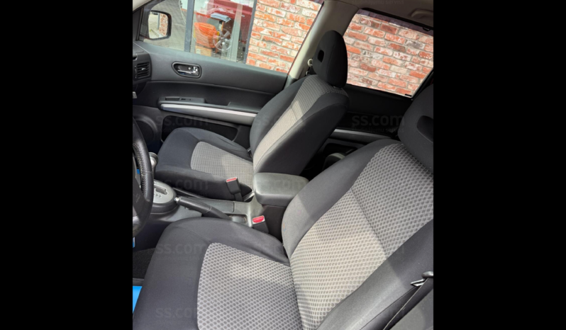 
								NISSAN X-TRAIL pilns									