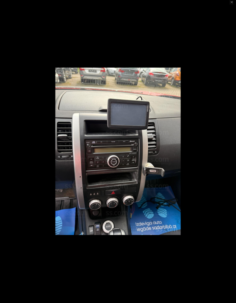 
								NISSAN X-TRAIL pilns									