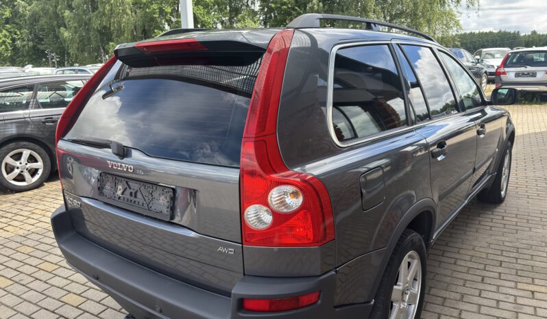 
								VOLVO XC90 pilns									
