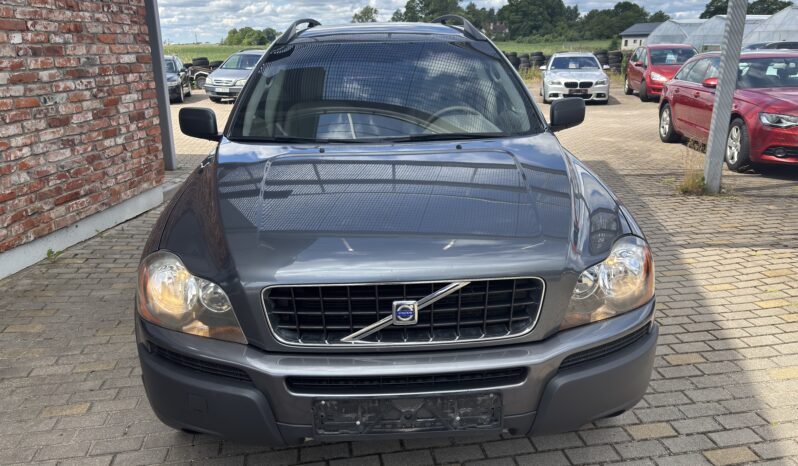 
								VOLVO XC90 pilns									