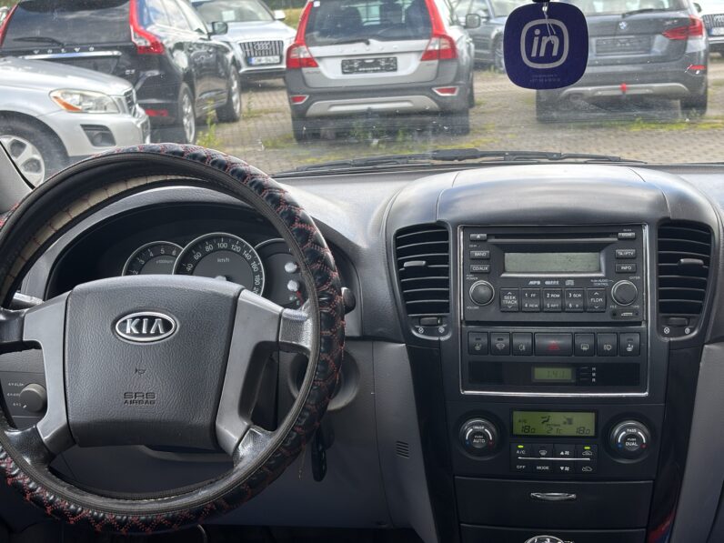 
								KIA SORENTO pilns									