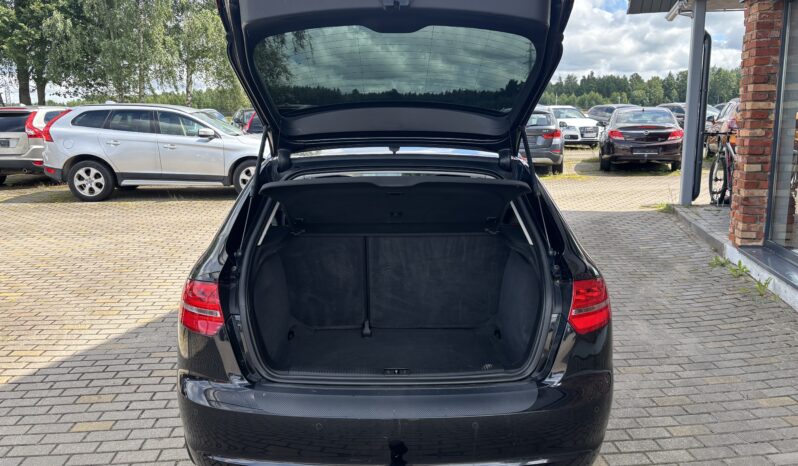 
								AUDI A3 pilns									