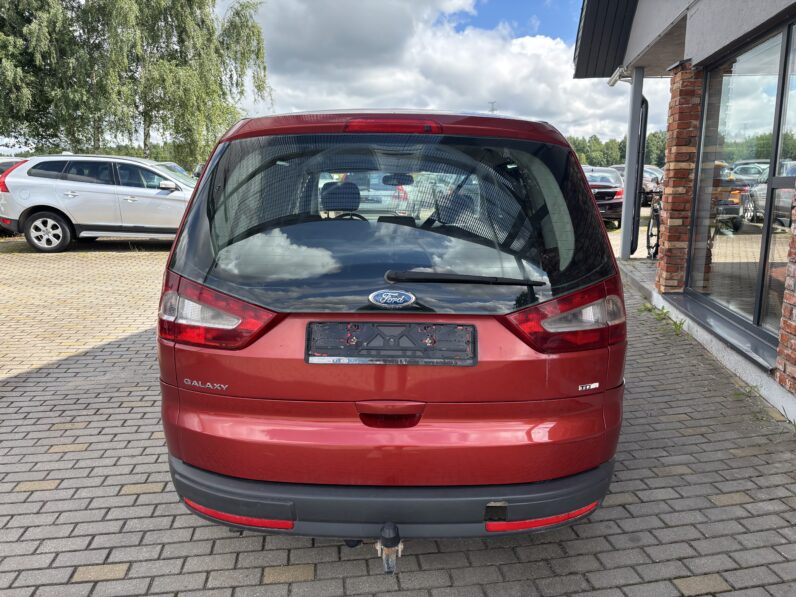 
								FORD GALAXY pilns									