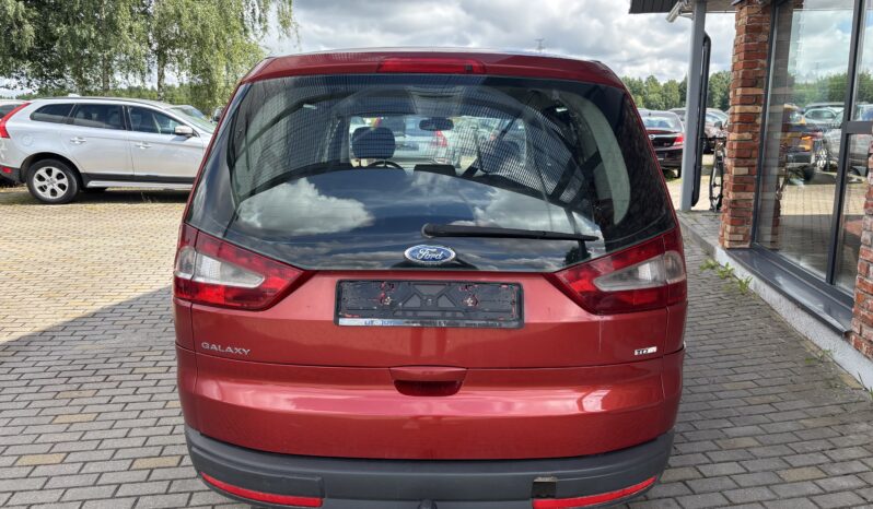 
								FORD GALAXY pilns									