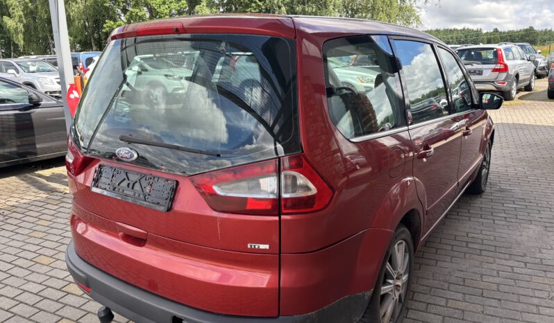 
								FORD GALAXY pilns									
