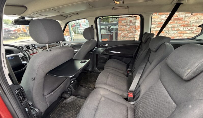
								FORD GALAXY pilns									