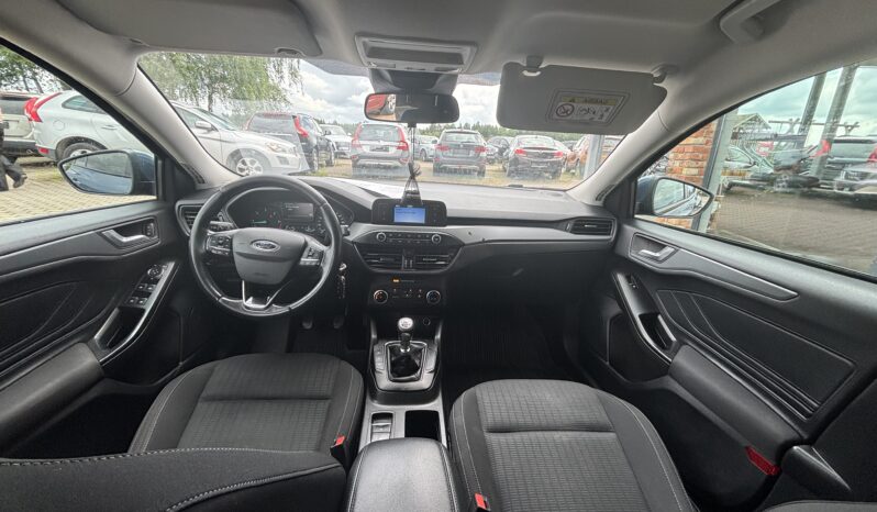 
								FORD FOCUS pilns									