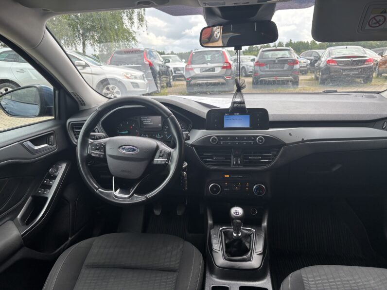 
								FORD FOCUS pilns									