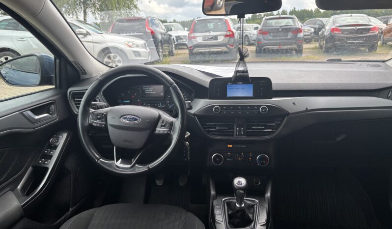 
								FORD FOCUS pilns									
