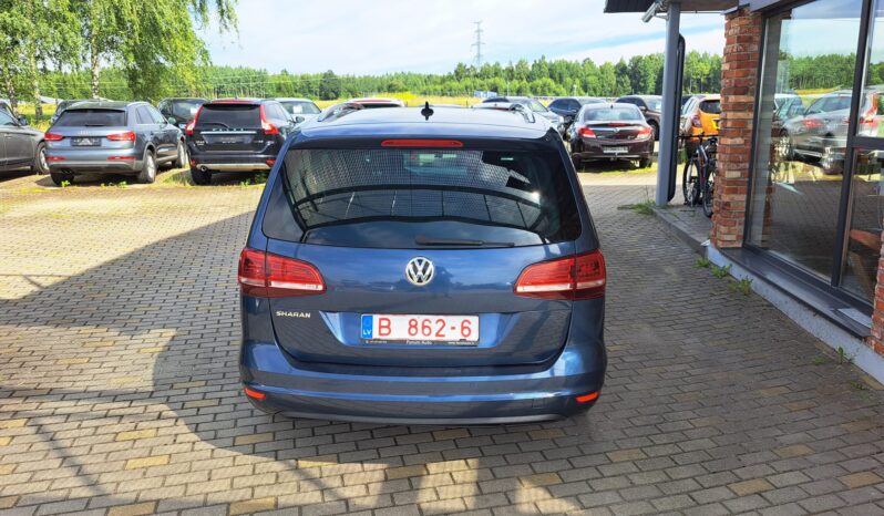 
								Volkswagen Sharan pilns									