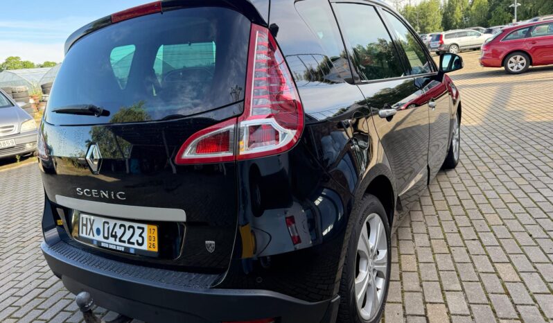 
								Renault Scenic Dynamique pilns									