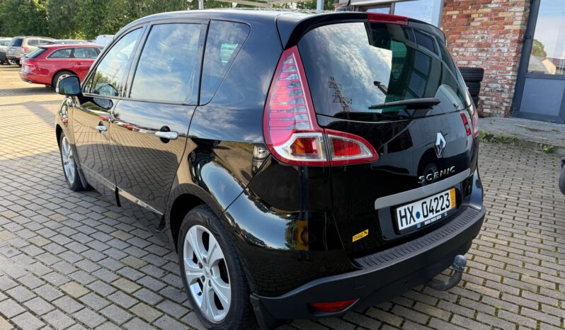 
								Renault Scenic Dynamique pilns									