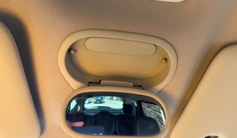 
								Renault Scenic Dynamique pilns									