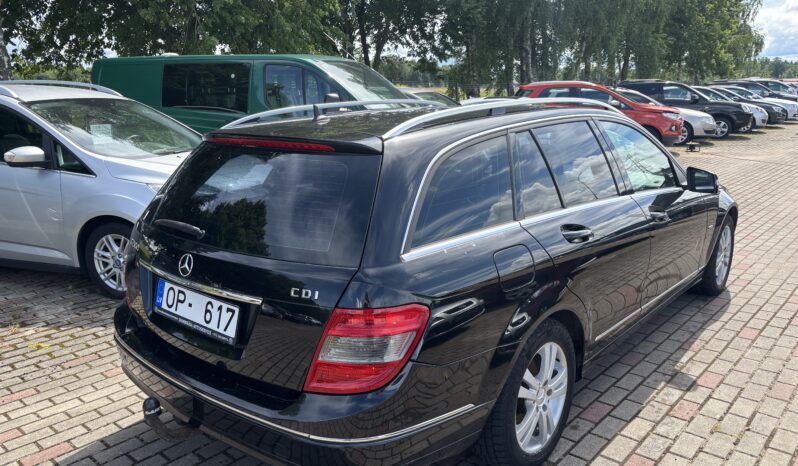 
								Mersedes benz c200 cdi pilns									