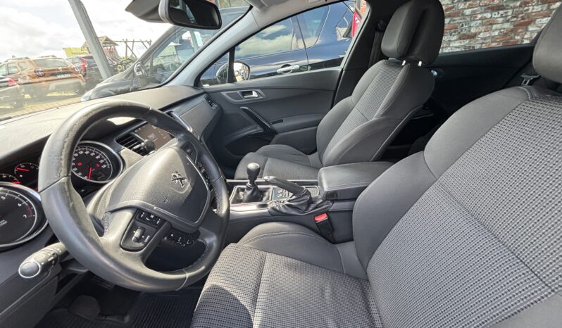 
								PEUGEOT 508 pilns									