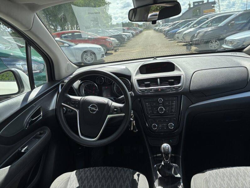 
								OPEL MOKKA pilns									
