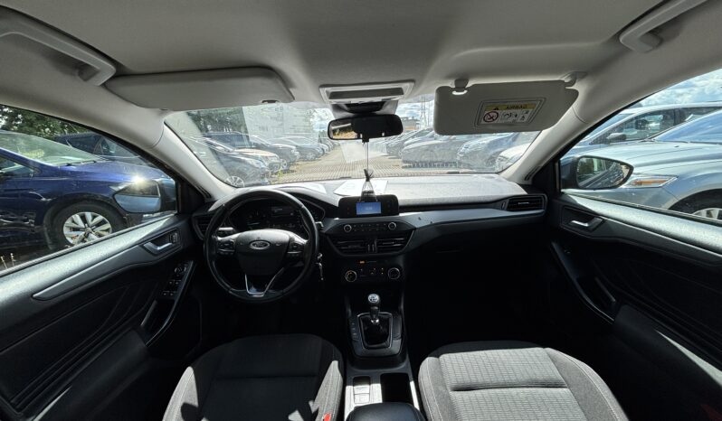
								FORD FOCUS pilns									