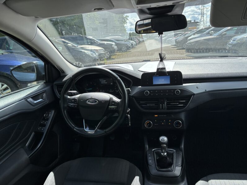 
								FORD FOCUS pilns									