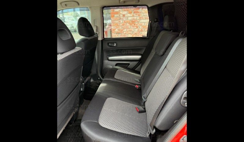 
								NISSAN X-TRAIL pilns									