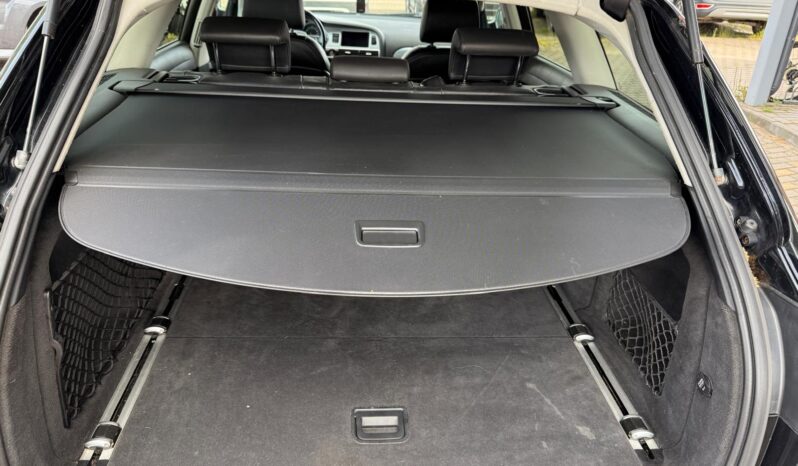 
								AUDI A6 pilns									