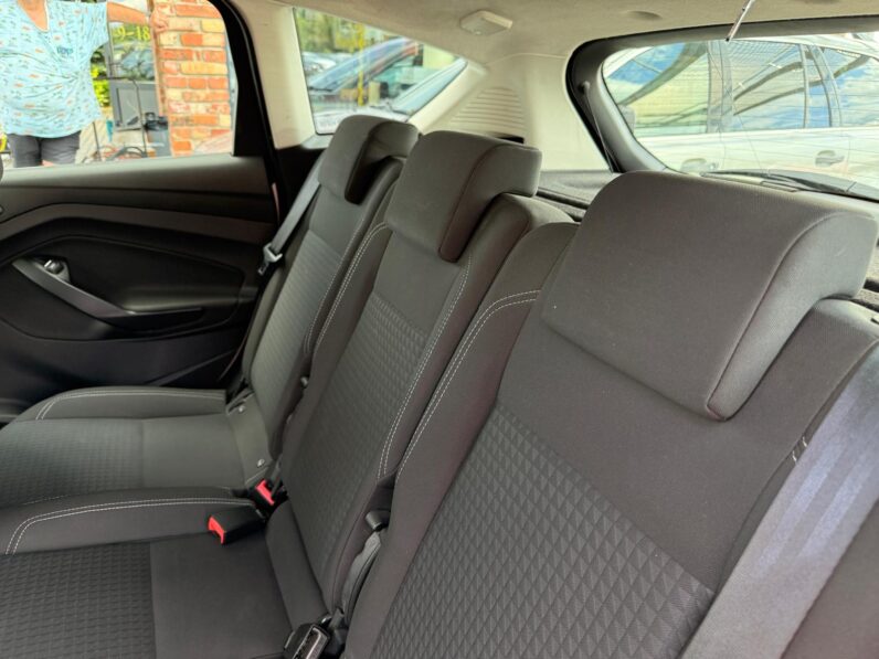 
								FORD C-MAX 1.5 TCDi Plus pilns									