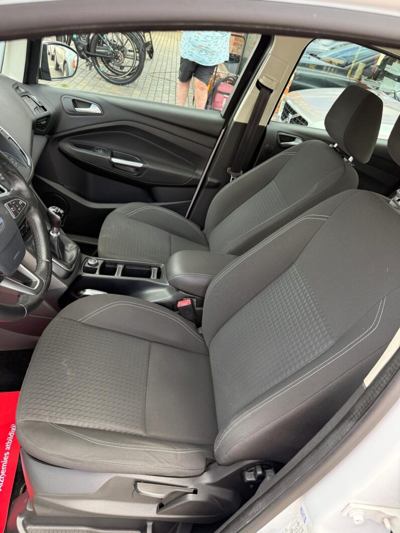 
								FORD C-MAX 1.5 TCDi Plus pilns									
