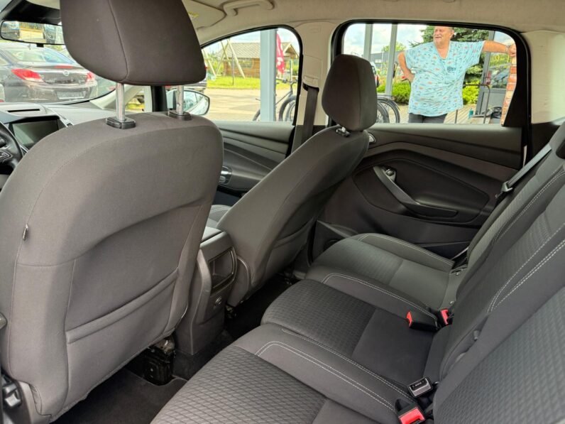 
								FORD C-MAX 1.5 TCDi Plus pilns									
