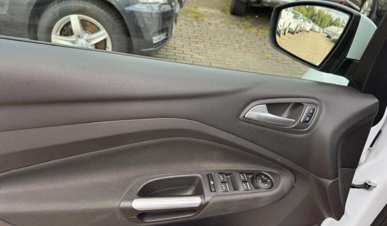 
								FORD C-MAX 1.5 TCDi Plus pilns									