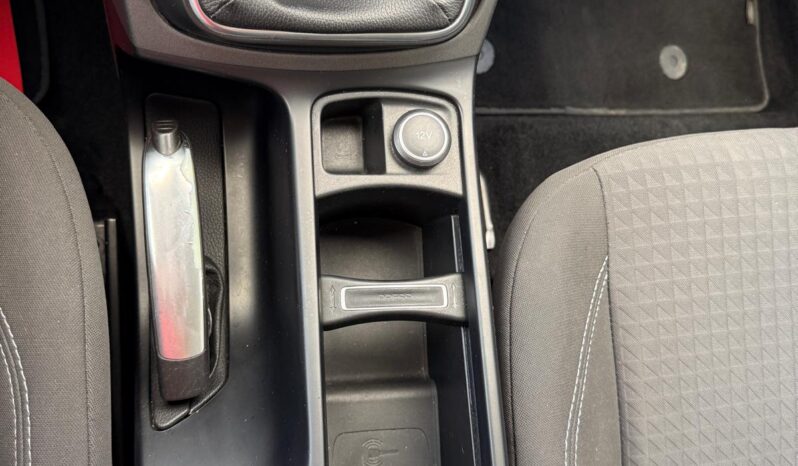 
								FORD C-MAX 1.5 TCDi Plus pilns									