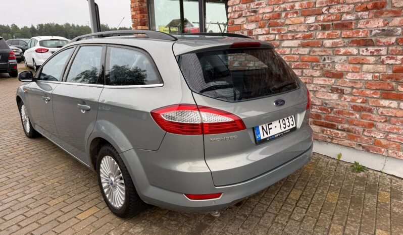 
								FORD MONDEO pilns									