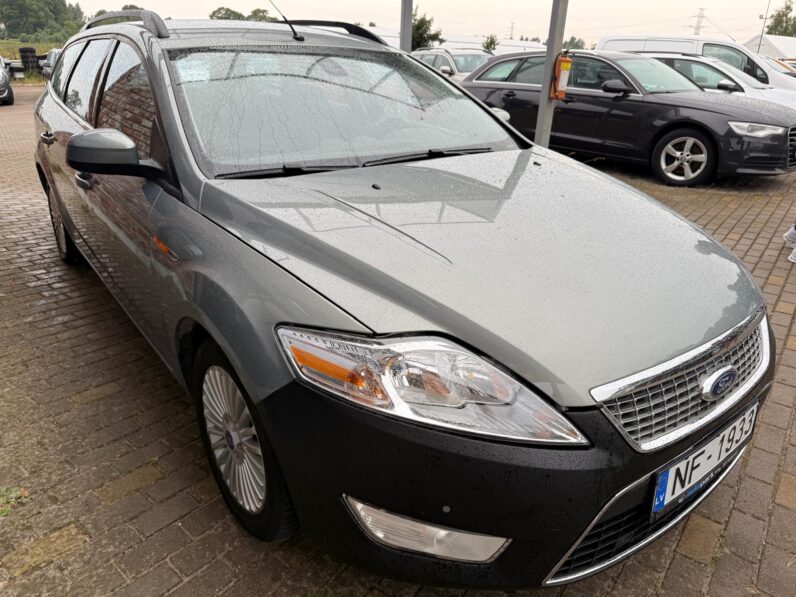 
								FORD MONDEO pilns									