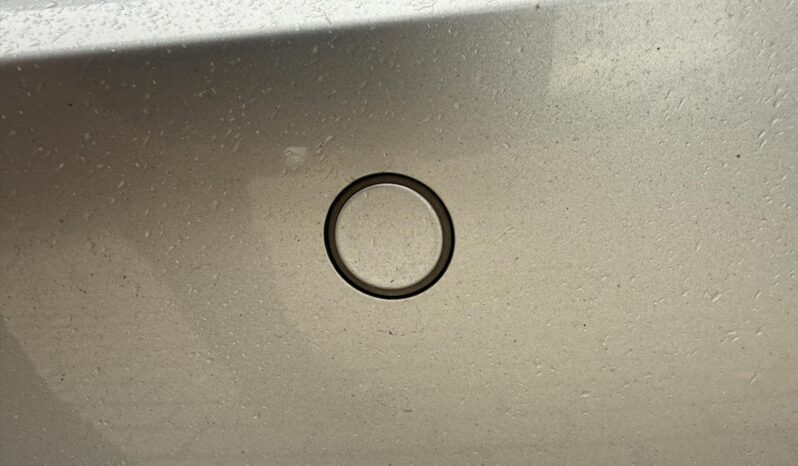 
								AUDI A3 pilns									